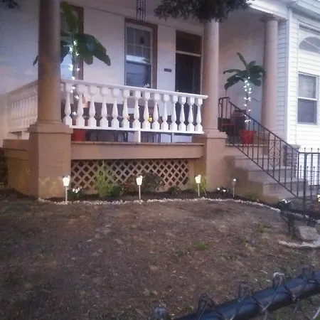 Delightful Empowerment Palace Philadelphia Exterior photo